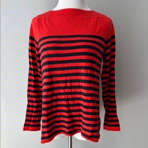 Super soft lightweight red and navy striped gap sweater- size small